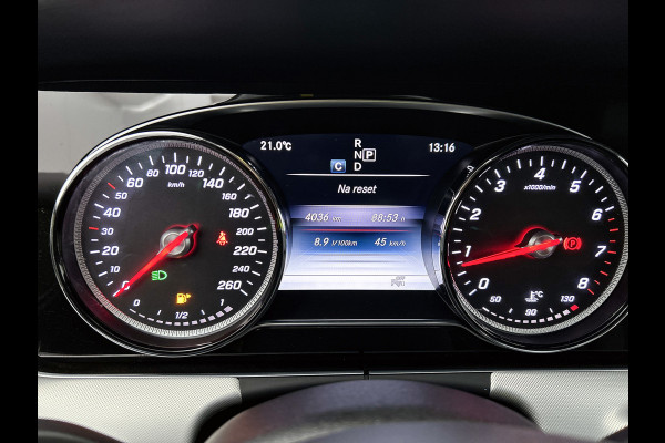 Mercedes-Benz E-Klasse Coupé 200 AMG-Edition 1 (Perfect onderH, Panorama, Camera, Navi, StoelV, PDC V+A, Elektrische Stoelen, Etc)