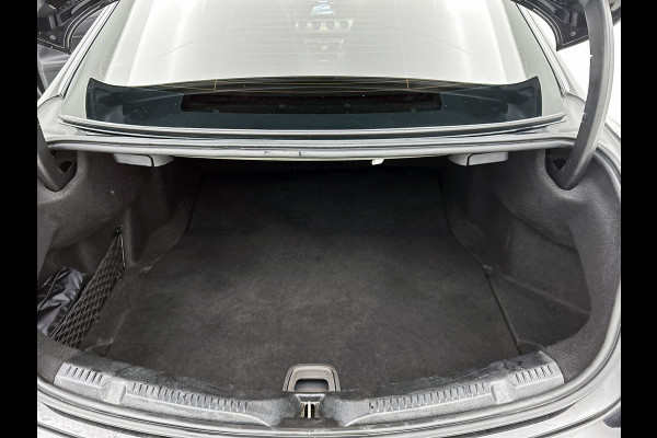 Mercedes-Benz E-Klasse Coupé 200 AMG-Edition 1 (Perfect onderH, Panorama, Camera, Navi, StoelV, PDC V+A, Elektrische Stoelen, Etc)