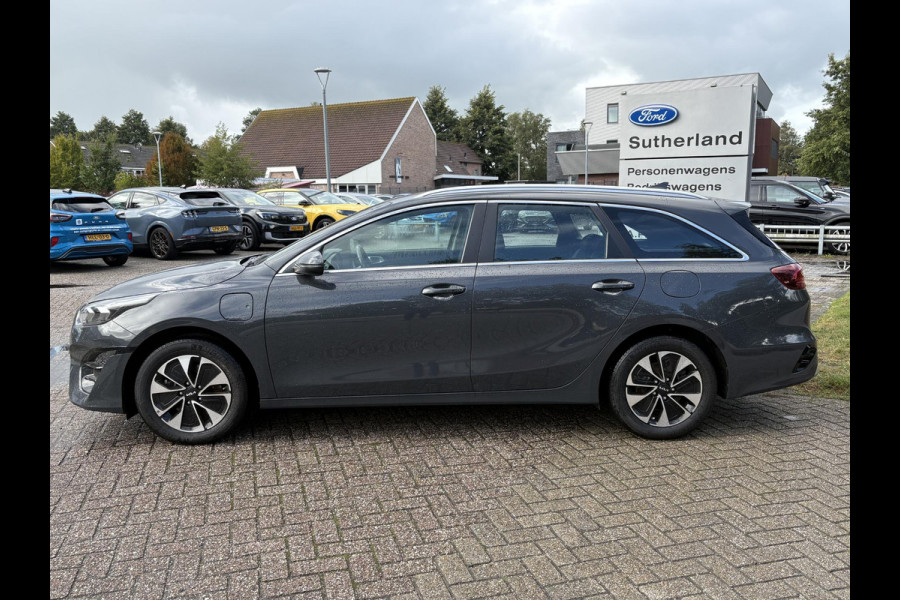 Kia Ceed Sportswagon 1.6 GDI PHEV DynamicLine | ZUID | 140pk Automaat | Stoelverwarming | Camera | Navigatie | Climate control