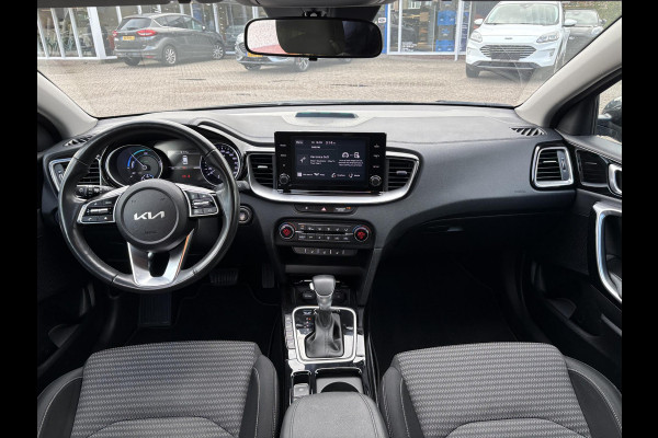Kia Ceed Sportswagon 1.6 GDI PHEV DynamicLine | ZUID | 140pk Automaat | Stoelverwarming | Camera | Navigatie | Climate control