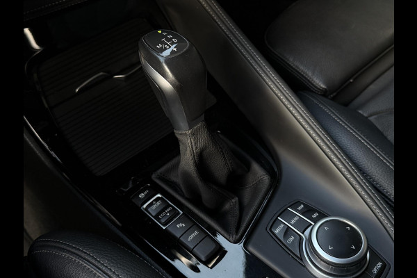 BMW X1 xDrive25e M SPORT | PANORAMA | ELEKTR. STOELEN | HARMAN KARDON | LEDER | 19 INCH LM VELGEN | TREKHAAK |