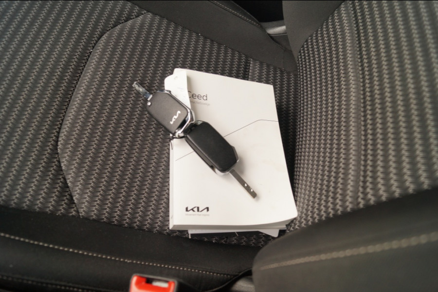Kia Ceed SW 1.0 T-GDi MHEV Automaat DynamicLine -NAVI-ECC-
