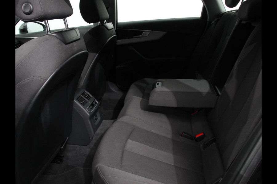 Audi A4 Avant 40 TFSI 204pk Prestige Plus S-Tronic | Navigatie | Climate Control | Camera | Electrisch bedienbare achterklep | Virtual Cockpit | Led | Dab | Stoelverwarming