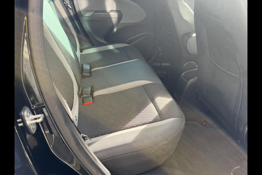 Opel Crossland X 1.2 Turbo Edition 2020 - Apple CarPlay / Navigatie I Airco I LED I PDC I Sport velgen I Dealer onderhouden