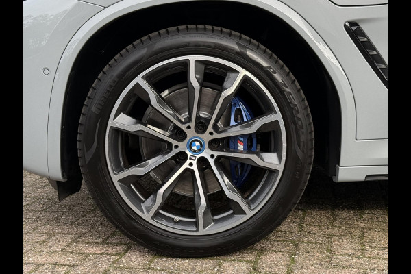 BMW X3 xDrive30e M SPORT | ELEKTR. STOELEN | PANORAMA | M SPORT REMMEN | HEAD UP | KEYLESS |