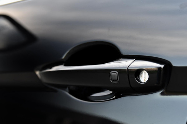 Mitsubishi Eclipse Cross 2.4 PHEV Instyle. Leder, Elek stoelen, HUD, ACC, 360, Carbon, Stuurvw, Trekhaak, Dodeh, CarPlay!