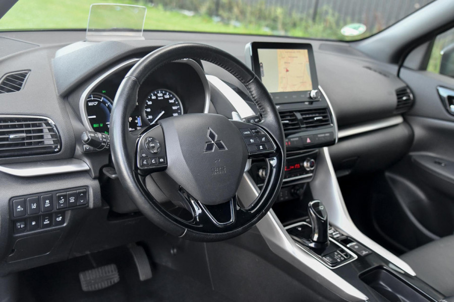 Mitsubishi Eclipse Cross 2.4 PHEV Instyle. Leder, Elek stoelen, HUD, ACC, 360, Carbon, Stuurvw, Trekhaak, Dodeh, CarPlay!