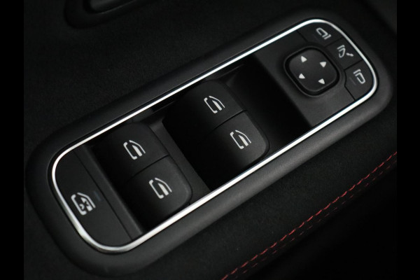 Mercedes-Benz A-Klasse 250e AMG Limited | Carplay | Stoelverwarming | Camera | Leder/Alcantara | Navigatie | Park Assist | Sfeerverlichting | Full LED | Climate control | Widescreen | Cruise control | PHEV | Plug In