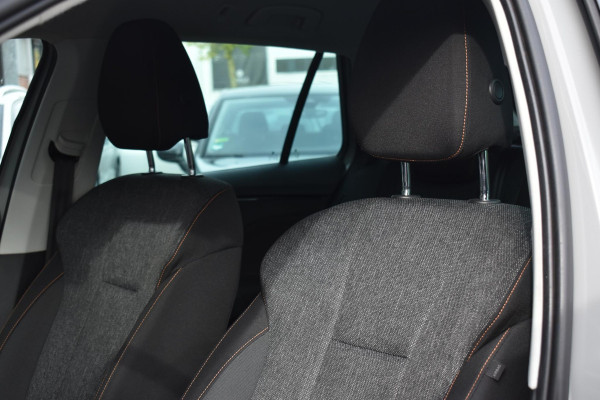 Škoda Kamiq 1.5 TSI ACT Sport Business Lane Stoelvw Virtual