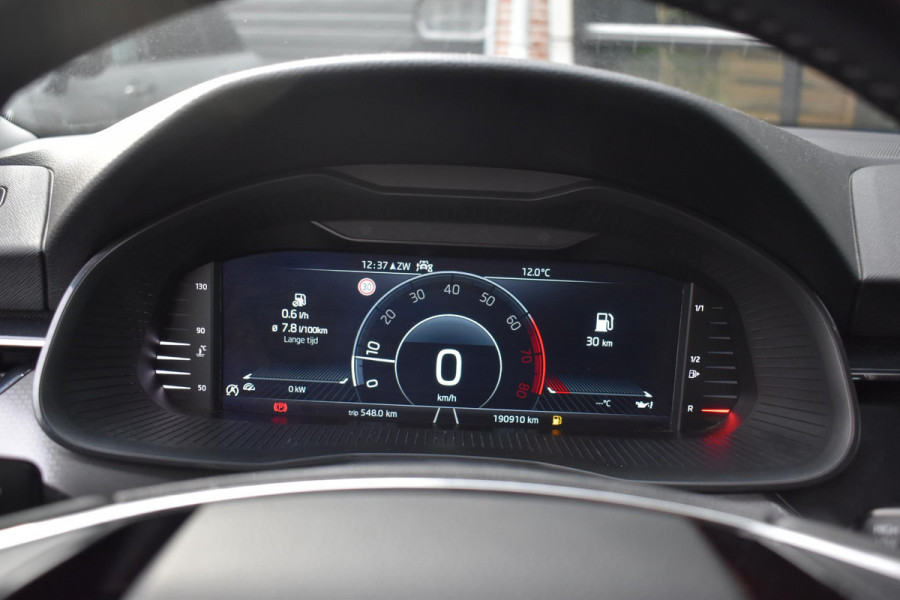 Škoda Kamiq 1.5 TSI ACT Sport Business Lane Stoelvw Virtual