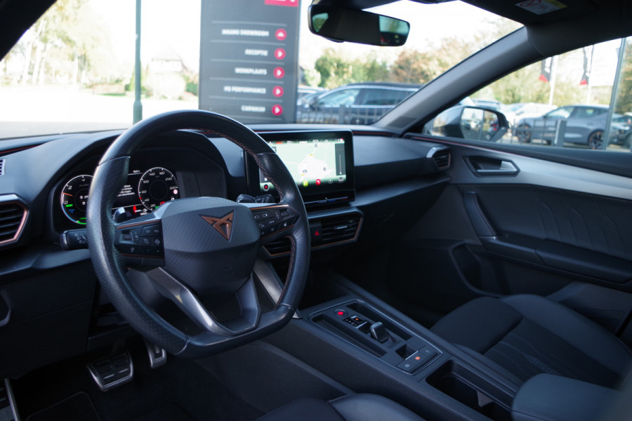 CUPRA Leon Sportstourer 1.4 e-Hybrid VZ 245 PK Adrenaline, Adap. Cruise Control, WInterpakket, LED, Keyless