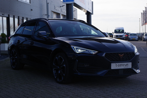 CUPRA Leon Sportstourer 1.4 e-Hybrid VZ 245 PK Adrenaline, Adap. Cruise Control, WInterpakket, LED, Keyless