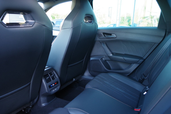 CUPRA Leon Sportstourer 1.4 e-Hybrid VZ 245 PK Adrenaline, Adap. Cruise Control, WInterpakket, LED, Keyless