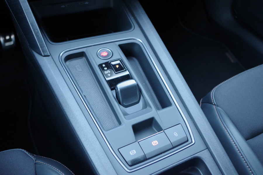 CUPRA Leon Sportstourer 1.4 e-Hybrid VZ 245 PK Adrenaline, Adap. Cruise Control, WInterpakket, LED, Keyless