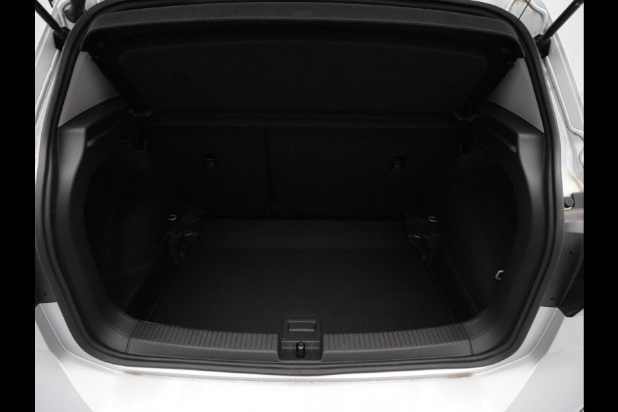 Volkswagen T-Cross 1.0 TSI 95pk Life Navigatie Pdc Clima Acc 38