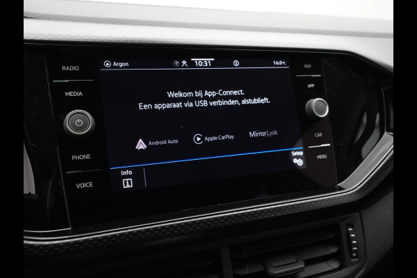 Volkswagen T-Cross 1.0 TSI 95pk Life Navigatie Pdc Clima Acc 38