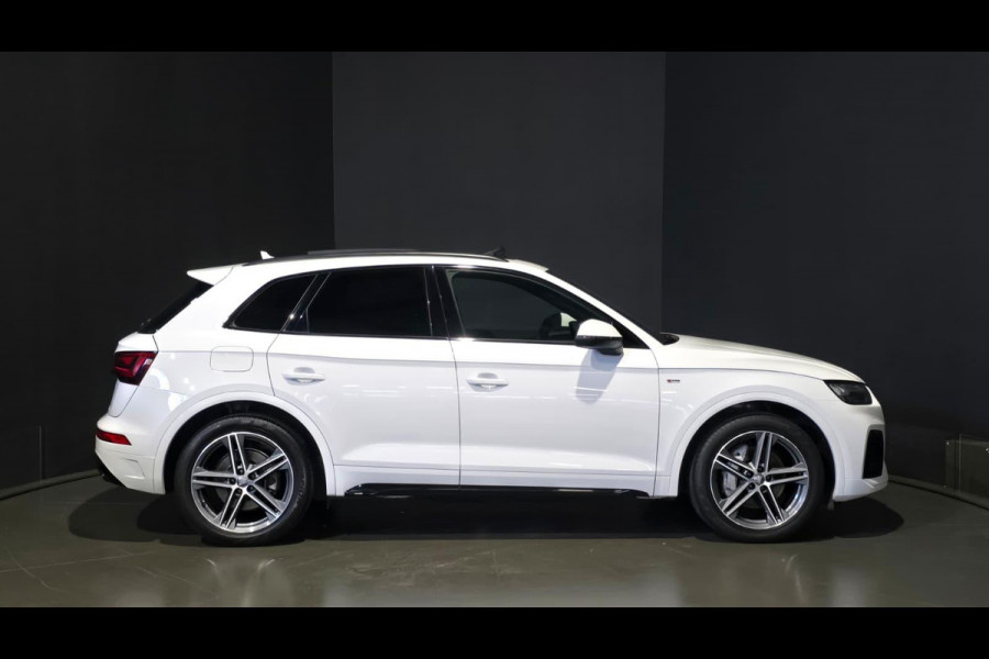Audi Q5 50 TFSI e S edition | Hud | Trekhaak | Panorama | Carplay