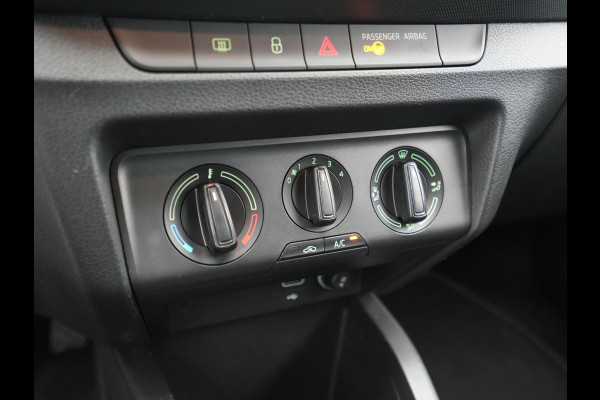 Škoda Fabia Combi 1.0 TSI 95pk Ambition Navi via app Pdc Cruise Privacy glas 8