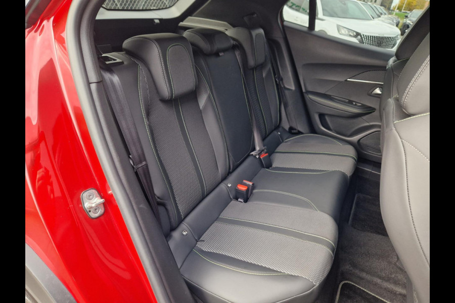 Peugeot 2008 1.2 PureTech EAT8 130PK GT Line /I Cockpit /Adap Cruise /Led