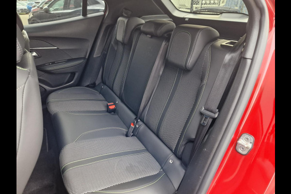 Peugeot 2008 1.2 PureTech EAT8 130PK GT Line /I Cockpit /Adap Cruise /Led