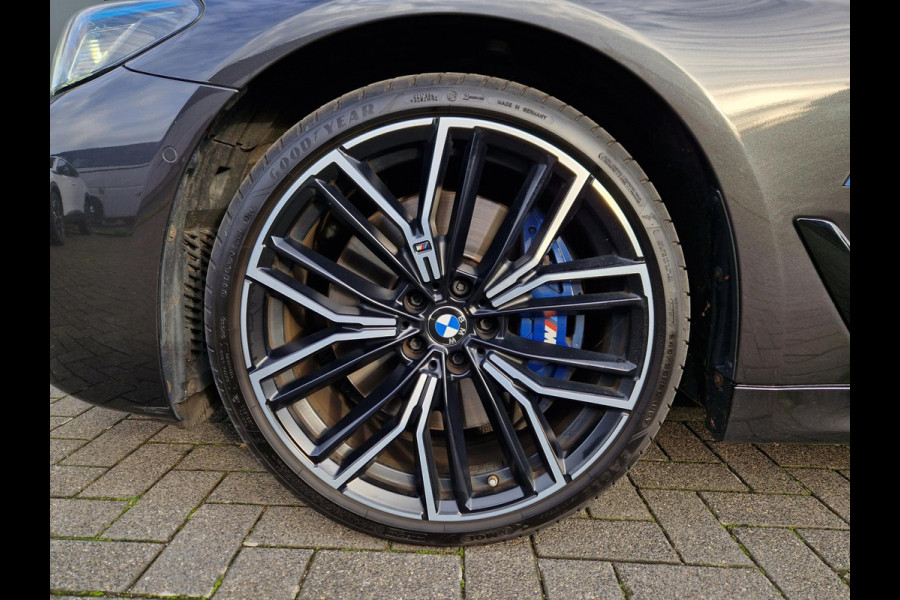 BMW 5 Serie Touring 540d xDrive M Sport/Laser/Pano/incl.Btw!