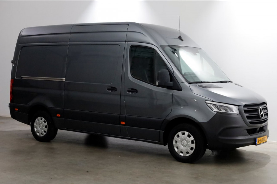 Mercedes-Benz Sprinter 316 CDI 163pk L2H2 LED/Camera/Navi/Trekhaak 2800kg 02-2019