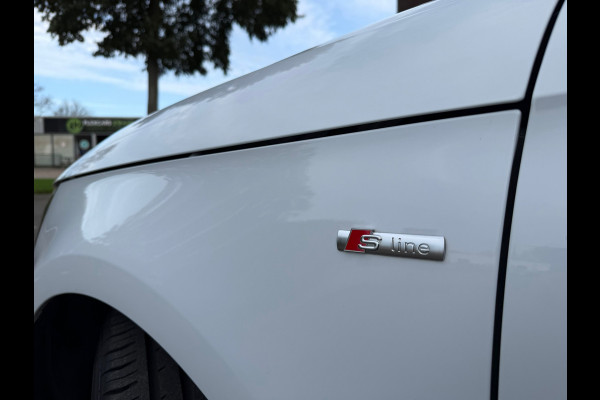 Audi A1 Sportback 1.0 TFSI Adrenalin S Line - Navi - Parkeerhulp - Airco - Org.NL