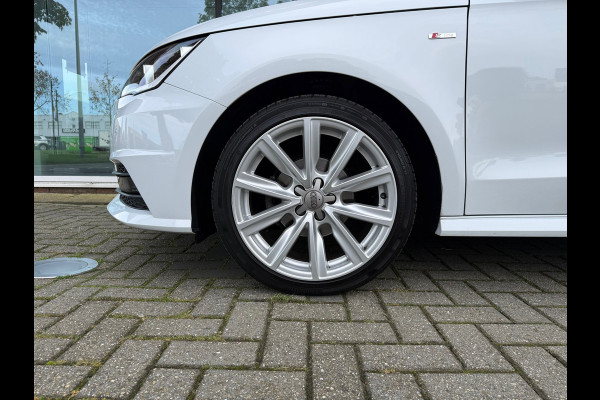 Audi A1 Sportback 1.0 TFSI Adrenalin S Line - Navi - Parkeerhulp - Airco - Org.NL
