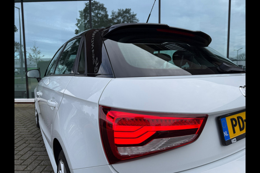 Audi A1 Sportback 1.0 TFSI Adrenalin S Line - Navi - Parkeerhulp - Airco - Org.NL
