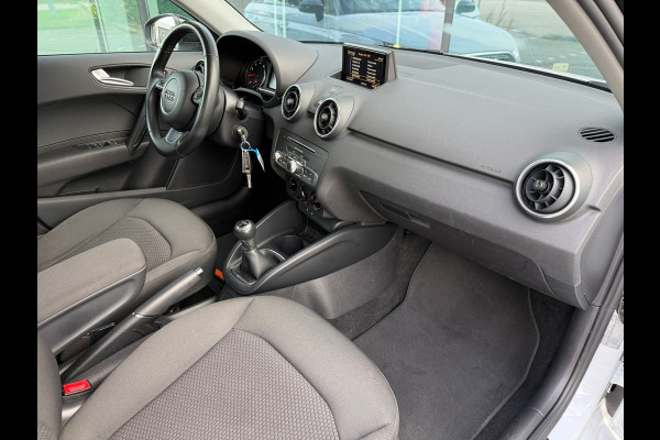 Audi A1 Sportback 1.0 TFSI Adrenalin S Line - Navi - Parkeerhulp - Airco - Org.NL
