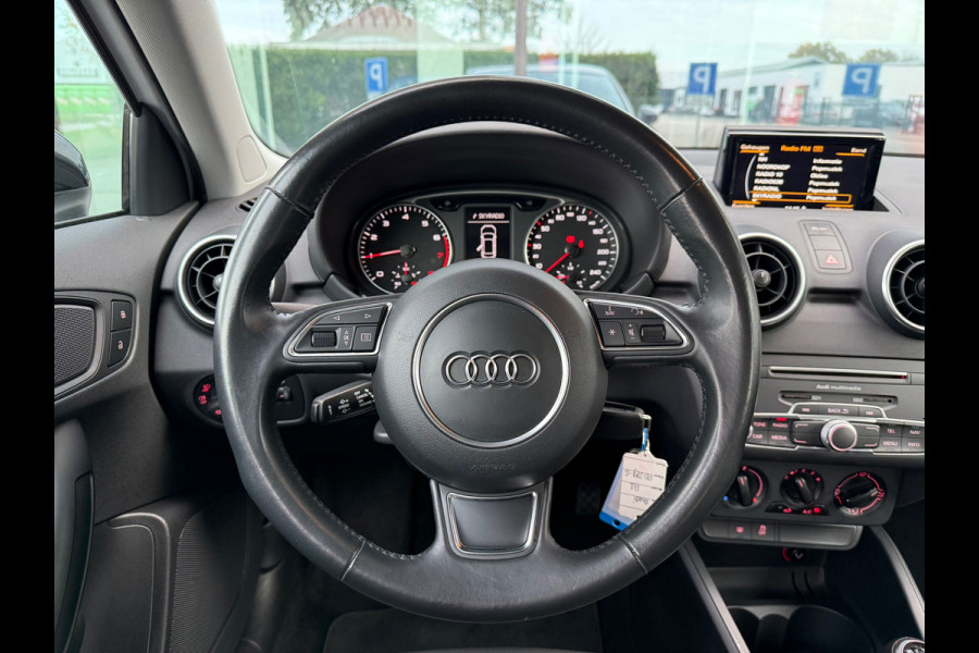 Audi A1 Sportback 1.0 TFSI Adrenalin S Line - Navi - Parkeerhulp - Airco - Org.NL