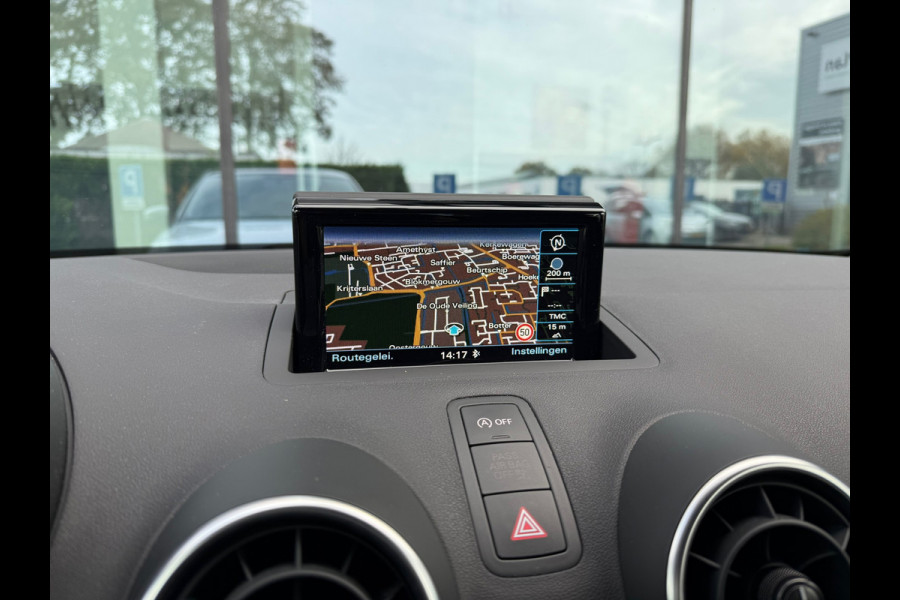 Audi A1 Sportback 1.0 TFSI Adrenalin S Line - Navi - Parkeerhulp - Airco - Org.NL