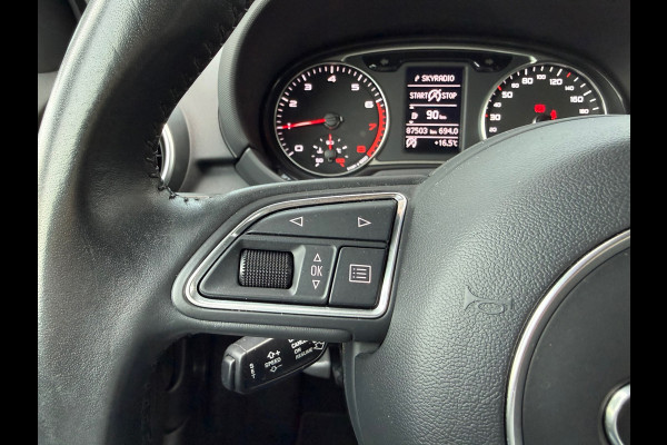 Audi A1 Sportback 1.0 TFSI Adrenalin S Line - Navi - Parkeerhulp - Airco - Org.NL