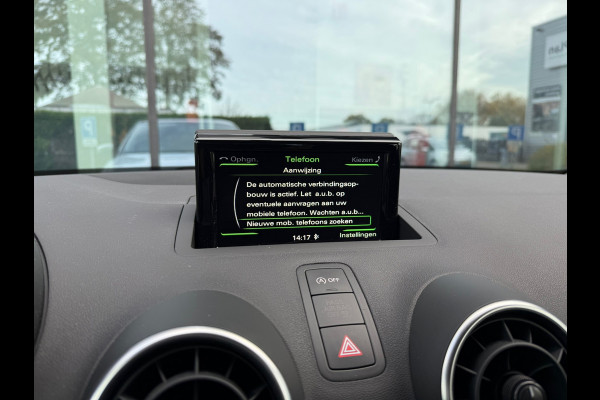 Audi A1 Sportback 1.0 TFSI Adrenalin S Line - Navi - Parkeerhulp - Airco - Org.NL