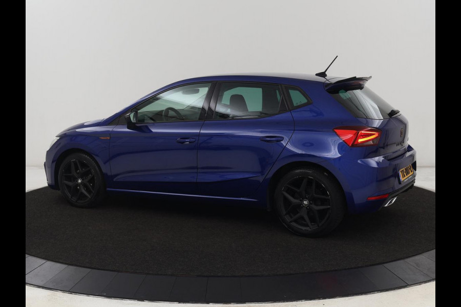 Seat Ibiza 1.0 TSI FR | Stoelverwarming | Adaptive cruise | Carplay | Full LED | Keyless | Parkeerhulp | Climate control | Cruise control | Navigatie | Sportstoelen