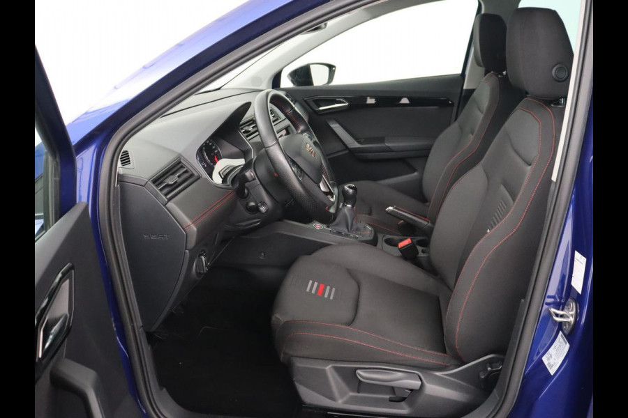 Seat Ibiza 1.0 TSI FR | Stoelverwarming | Adaptive cruise | Carplay | Full LED | Keyless | Parkeerhulp | Climate control | Cruise control | Navigatie | Sportstoelen