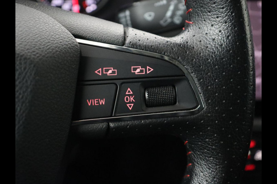 Seat Ibiza 1.0 TSI FR | Stoelverwarming | Adaptive cruise | Carplay | Full LED | Keyless | Parkeerhulp | Climate control | Cruise control | Navigatie | Sportstoelen