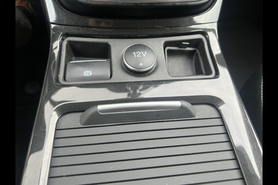 Ford Kuga 1.5 EcoB. Titanium TREKHAAK! X-PACK!