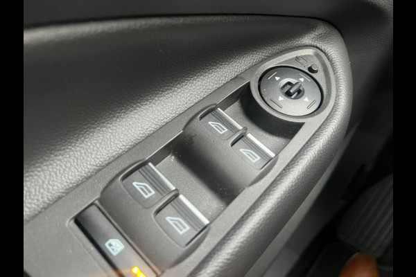 Ford Kuga 1.5 EcoB. Titanium TREKHAAK! X-PACK!