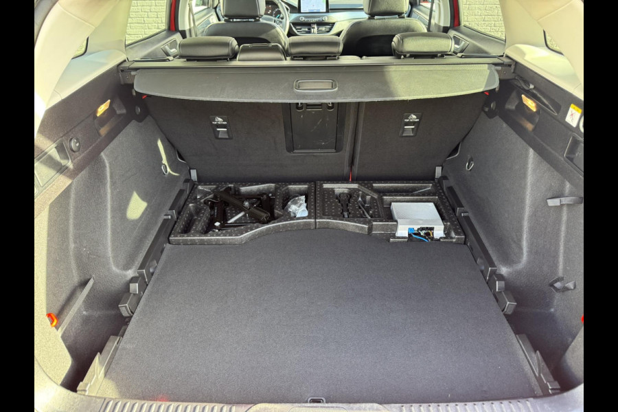 Ford FOCUS Wagon 1.0 EcoBoost Automaat Titanium Business Active Adaptive cruise Climate control Winterpack Pano B&O Apple/ Android