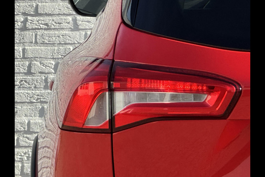 Ford FOCUS Wagon 1.0 EcoBoost Automaat Titanium Business Active Adaptive cruise Climate control Winterpack Pano B&O Apple/ Android