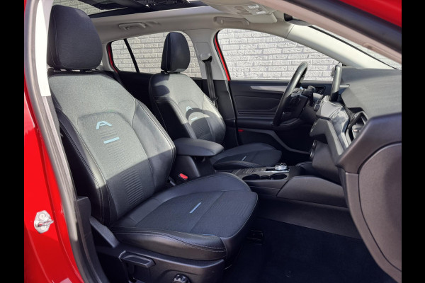 Ford FOCUS Wagon 1.0 EcoBoost Automaat Titanium Business Active Adaptive cruise Climate control Winterpack Pano B&O Apple/ Android