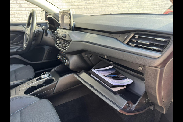 Ford FOCUS Wagon 1.0 EcoBoost Automaat Titanium Business Active Adaptive cruise Climate control Winterpack Pano B&O Apple/ Android