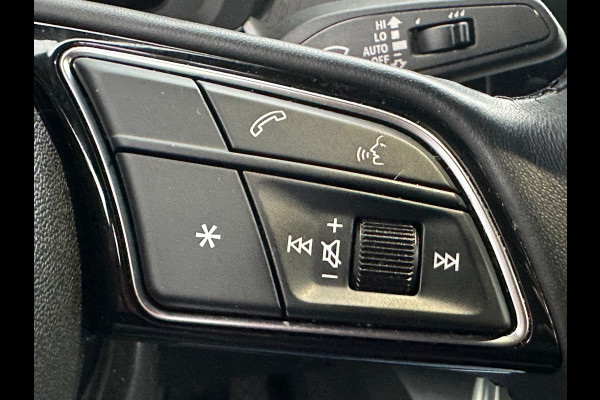 Audi A3 Limousine 30 TFSI Advanced edition Adaptive/Virtual/