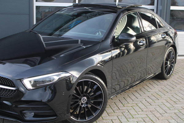 Mercedes-Benz A-Klasse 250 e Limousine AMG Night | Pano | Sfeer | Memory | Camera