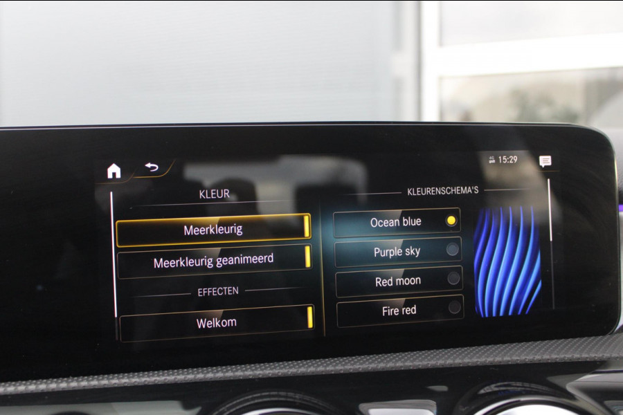 Mercedes-Benz A-Klasse 250 e Limousine AMG Night | Pano | Sfeer | Memory | Camera