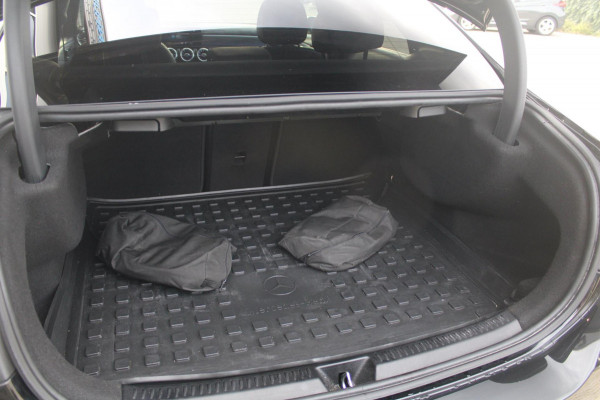 Mercedes-Benz A-Klasse 250 e Limousine AMG Night | Pano | Sfeer | Memory | Camera