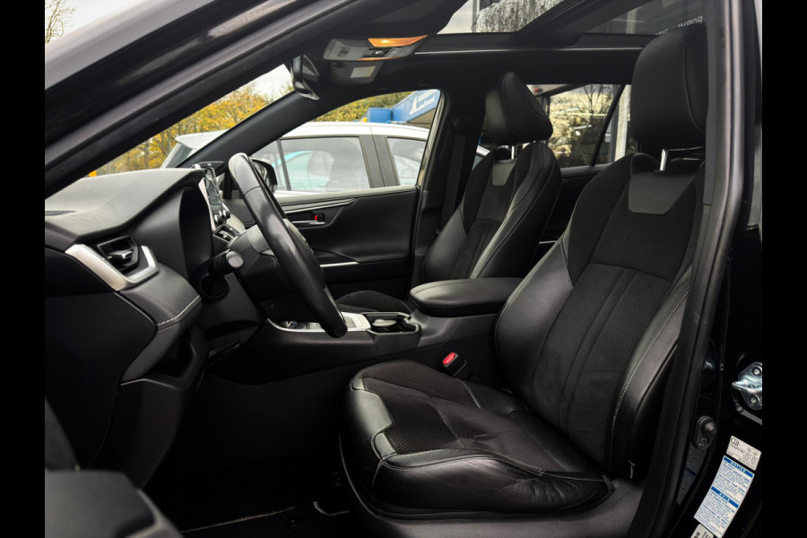 Toyota RAV4 2.5 Hybrid AWD Black Edition 1650kg trekgewicht!|Panorama|360 camera|JBL