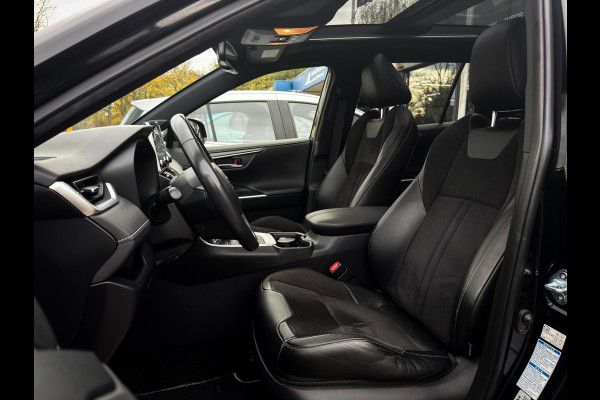 Toyota RAV4 2.5 Hybrid AWD Black Edition 1650kg trekgewicht!|Panorama|360 camera|JBL