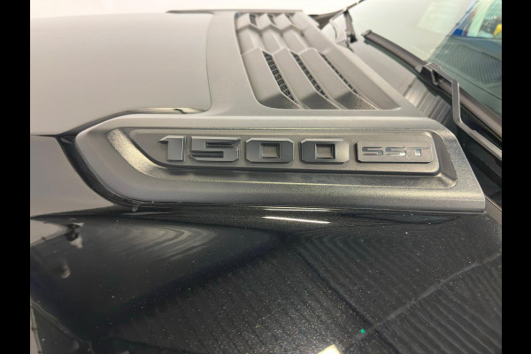 Dodge Ram 1500 3.0L HURRICANE LARAMIE|PANO|LPG|NW MODEL